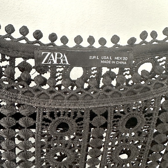 Zara Lace “tassel” tank - Size L - Picture 3 of 4